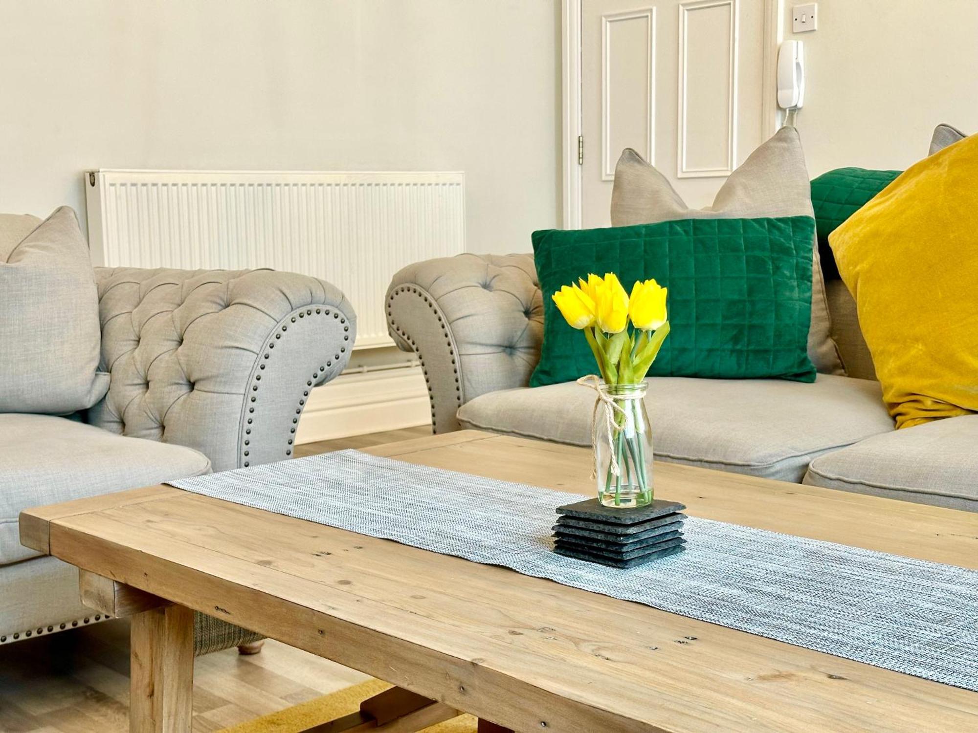 Gillygate Nest With Free Allocated Parking Apartment